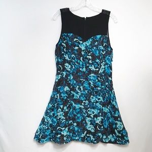 Kensie Women’s Sleeveless Dress Size‎ Large